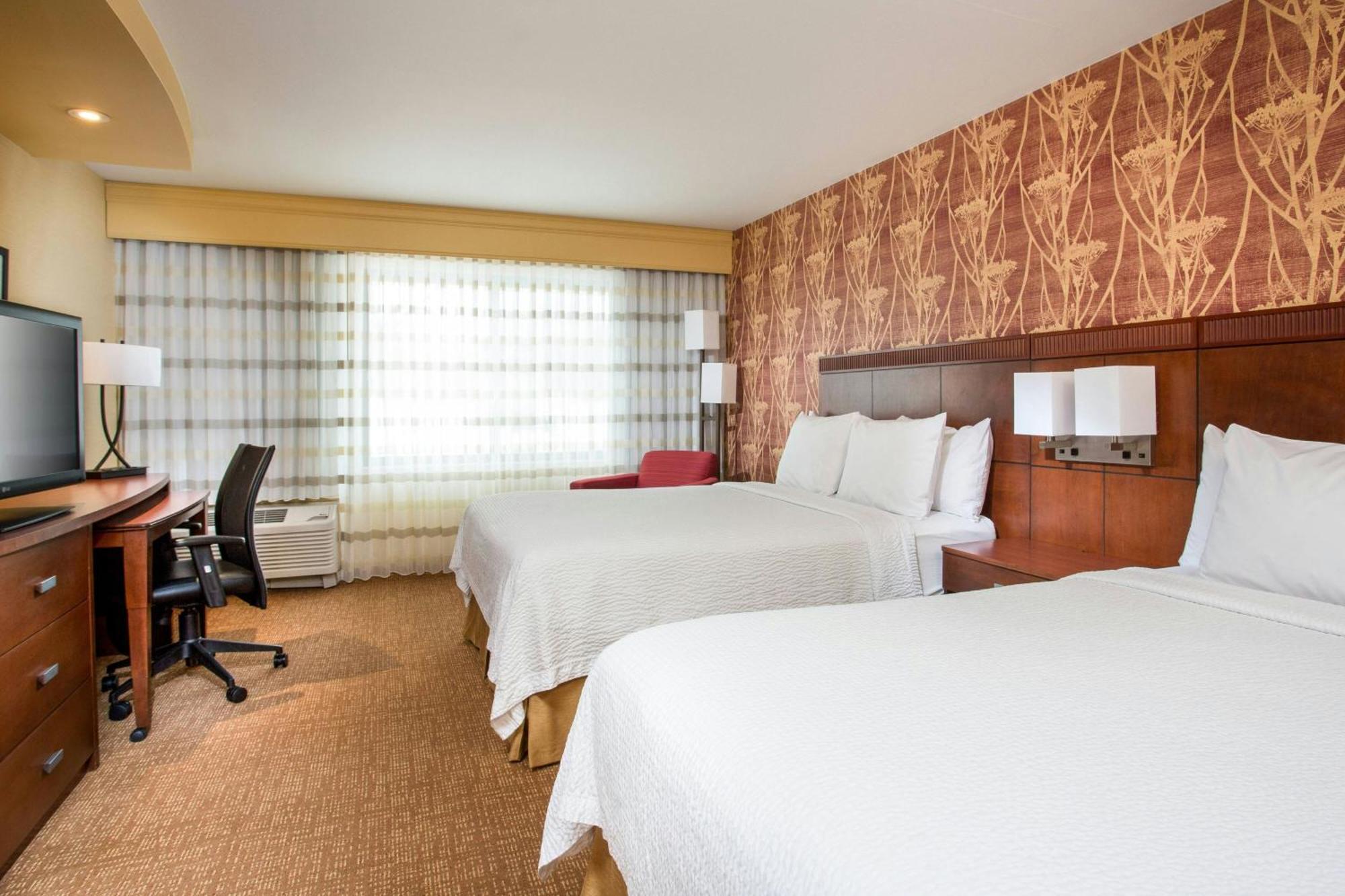 Courtyard By Marriott Peoria Hotel Exterior photo